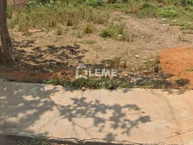 Terreno com 360m², à venda, no bairro Jardim São Domingos em Mococa