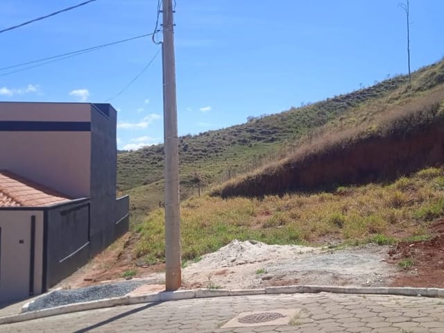 Foto do anúncio: Terreno à Venda em Capetinga, Itajubá MG