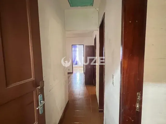 Terreno com 357m², à venda, no bairro Fazendinha em Curitiba