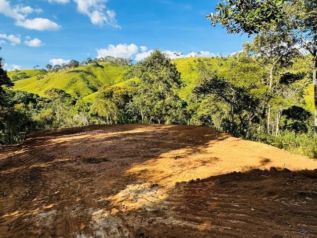 Terreno com 20000m², à venda, no bairro Serra dos Rodrigues  em Cambuí