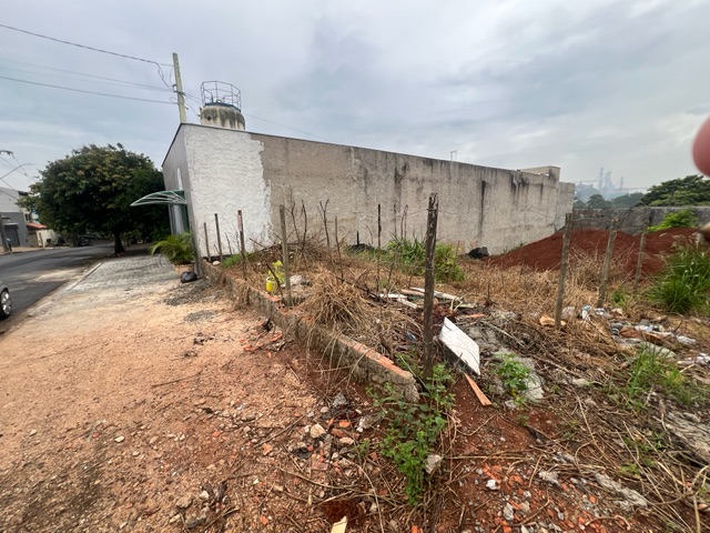 Terreno com 228m², à venda, no bairro Loteamento São Francisco em Piracicaba