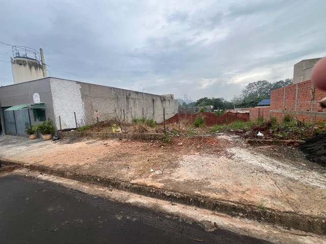 Terreno com 228m², à venda, no bairro Loteamento São Francisco em Piracicaba