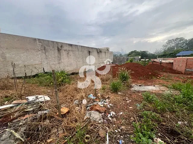 Terreno com 228m², à venda, no bairro Loteamento São Francisco em Piracicaba