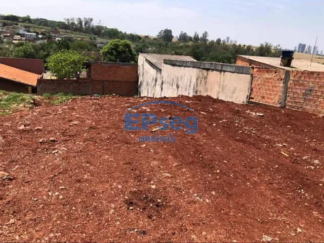Terreno com 250m², à venda, no bairro Colinas em Londrina