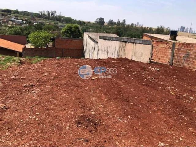 Terreno com 250m², à venda, no bairro Colinas em Londrina