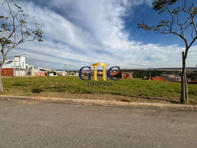 Terreno com 250m², à venda, no bairro Jardim São Lucas II em Salto de Pirapora