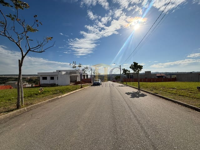 Terreno com 250m², à venda, no bairro Jardim São Lucas II em Salto de Pirapora