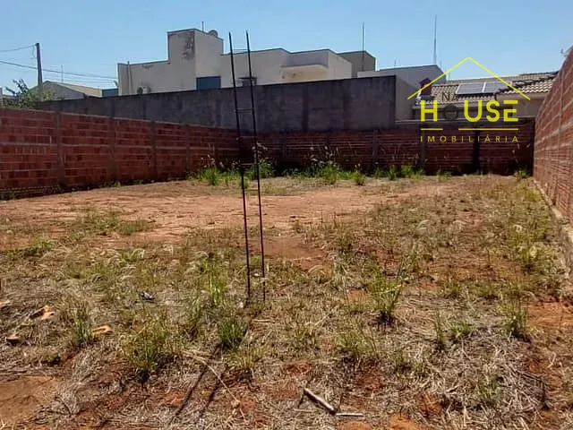 Terreno com 217m², à venda, no bairro Parque Cidade Jardim em Votuporanga