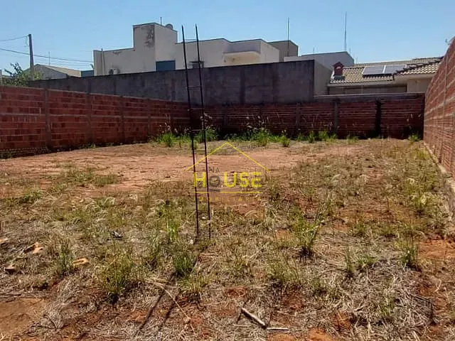 Terreno com 217m², à venda, no bairro Parque Cidade Jardim em Votuporanga