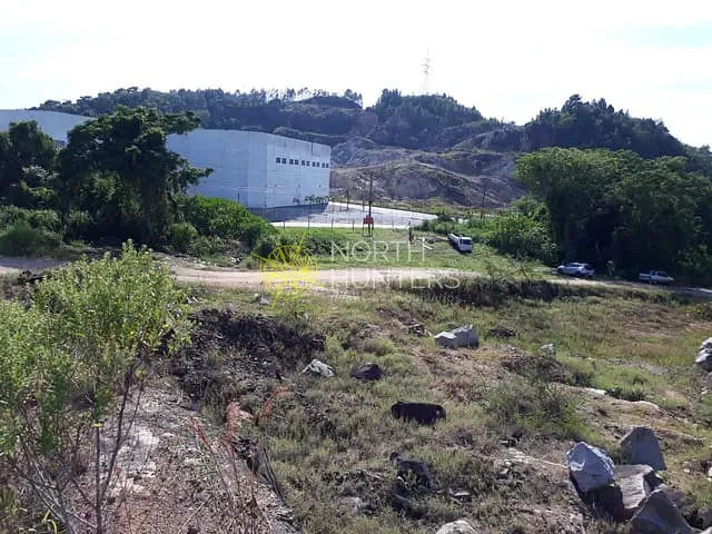 Terreno com 16000m², à venda, no bairro Distrito Industrial em São José
