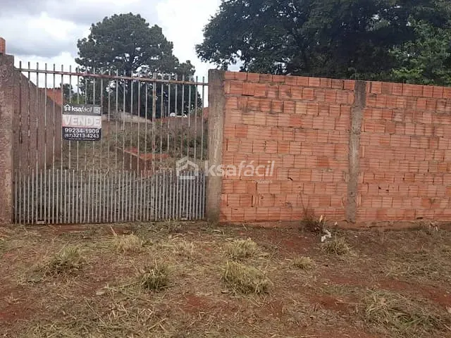 Terreno com 250m², à venda, no bairro Jardim Carioca em Campo Grande