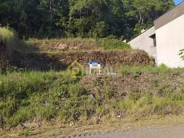 Terreno com 480m², à venda, no bairro Nossa Senhora da Salete em Concórdia