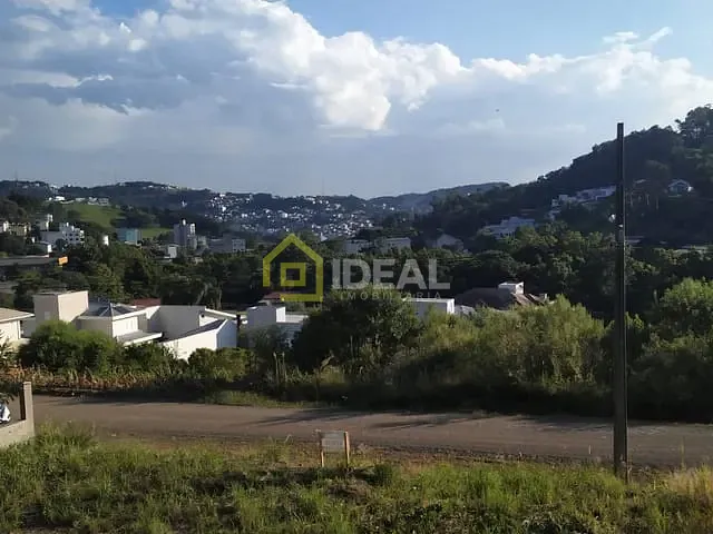 Terreno com 480m², à venda, no bairro Nossa Senhora da Salete em Concórdia