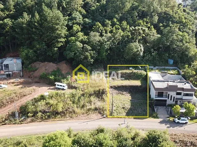 Terreno com 480m², à venda, no bairro Nossa Senhora da Salete em Concórdia