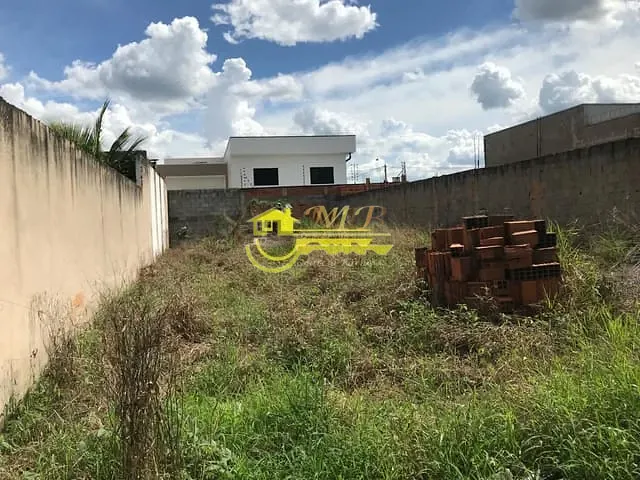 Terreno com 200m², à venda, no bairro Parque Dom Pedro II em Campinas