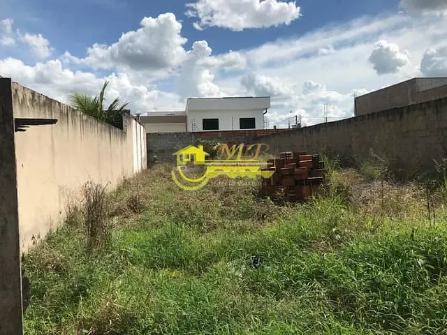 Terreno com 200m², à venda, no bairro Parque Dom Pedro II em Campinas