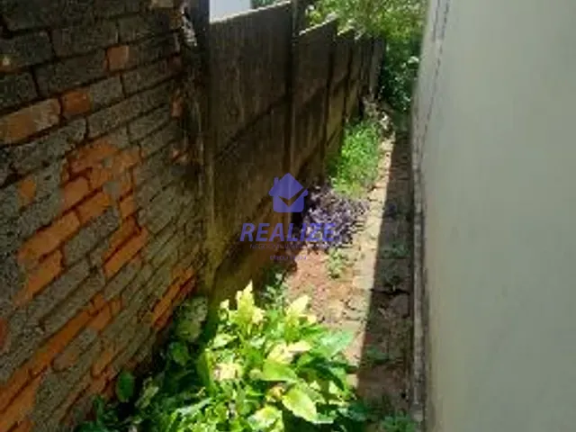 Terreno com 242m², à venda, no bairro Centro em Botucatu