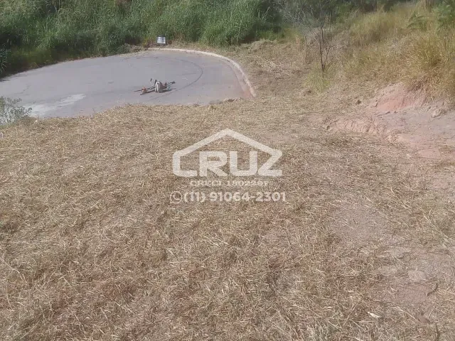 Terreno com 183m², à venda, no bairro Laranjeiras em Caieiras
