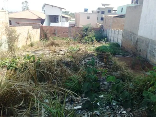 Terreno com 360m², à venda, no bairro Xangri-Lá em Contagem