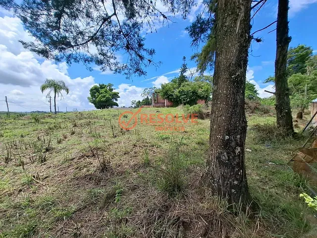 Terreno com 2000m², à venda, no bairro Parque Agrinco em Guararema