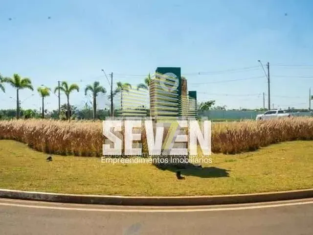 Terreno com 381m², à venda, no bairro Condominio Tamboré em Bauru