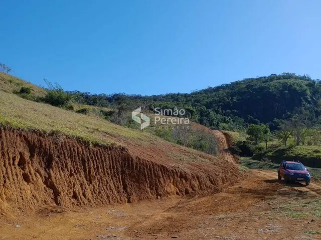 Terreno com 1000m², à venda, no bairro São Geraldo em Juiz de Fora