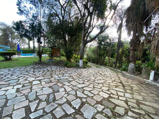 Chácara com 18000m² 3 quartos e 3 banheiros, à venda, no bairro Jardim em Extrema