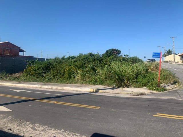 Terreno com 1026m², à venda, no bairro Jardim Atlântico Central (Itaipuaçu) em Maricá