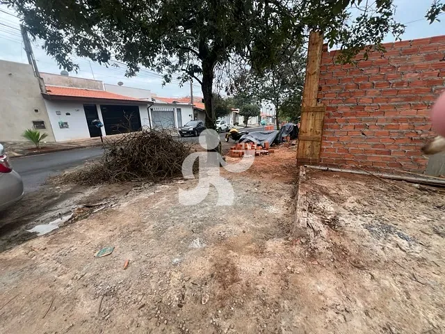 Terreno com 228m², à venda, no bairro Loteamento São Francisco em Piracicaba