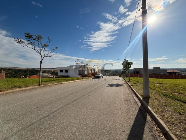 Terreno com 250m², à venda, no bairro Jardim São Lucas II em Salto de Pirapora