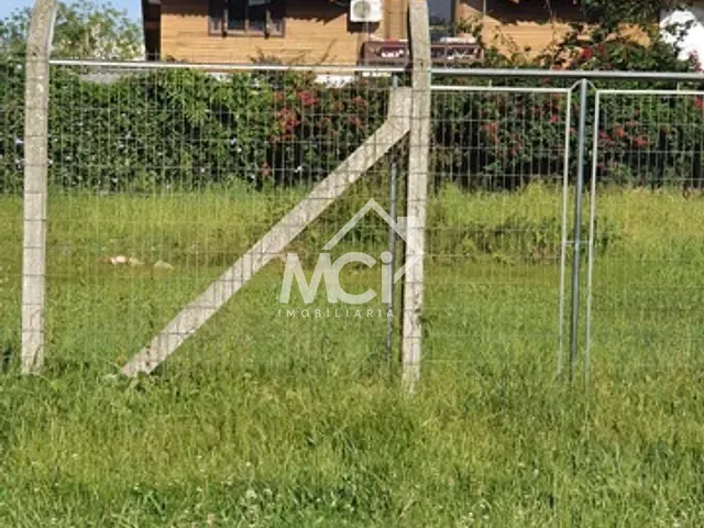 Terreno com 182m², à venda, no bairro Laranjal em Pelotas
