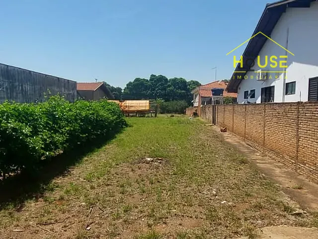 Terreno com 447m², à venda, no bairro Jardim Botura em Votuporanga