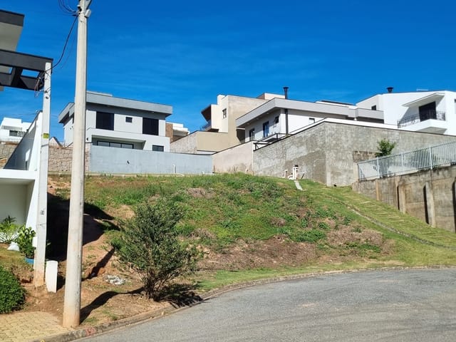 Terreno com 378m², à venda, no bairro 21 de março em Louveira