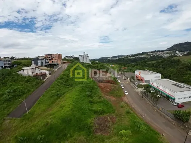 Terreno com 401m², à venda, no bairro Primavera em Concórdia
