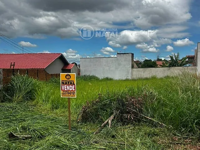 Terreno com 430m², à venda, no bairro Califórnia em Londrina