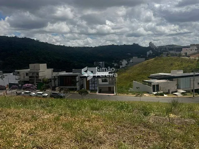 Terreno com 312m², à venda, no bairro Salvaterra em Juiz de Fora