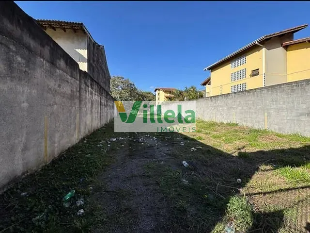 Terreno com 594m², à venda, no bairro Jardim Medina em Poá