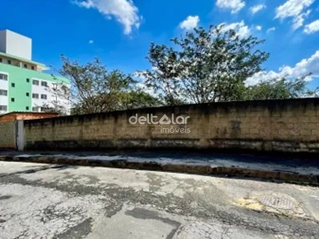 Terreno com 375m², à venda, no bairro Heliópolis em Belo Horizonte