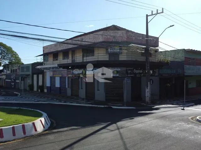 Terreno com 600m², à venda, no bairro Centro em Rolândia
