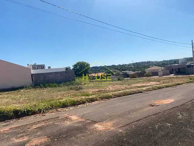 Terreno com 1014m², à venda, no bairro Jardim Mastrocola Norte I em Votuporanga