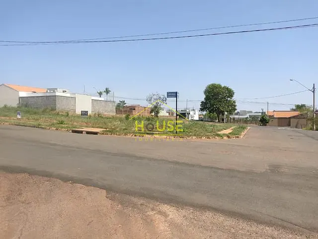 Terreno com 1014m², à venda, no bairro Jardim Mastrocola Norte I em Votuporanga