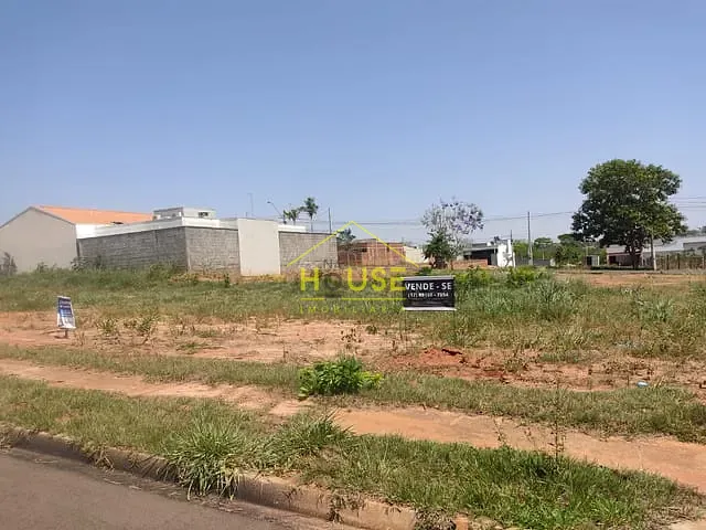 Terreno com 1014m², à venda, no bairro Jardim Mastrocola Norte I em Votuporanga