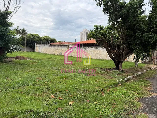 Terreno com 720m², à venda, no bairro Jardim Califórnia em Cuiabá