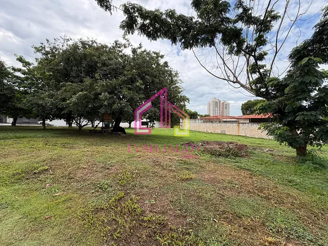 Terreno com 720m², à venda, no bairro Jardim Califórnia em Cuiabá