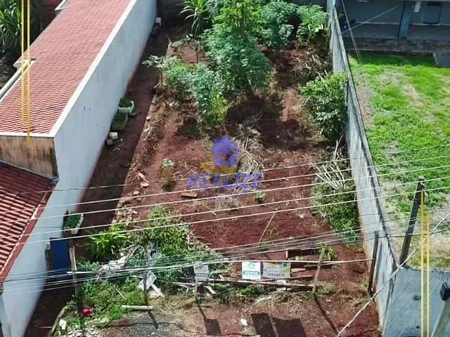 Terreno com 250m², à venda, no bairro Jardim Planalto em Botucatu