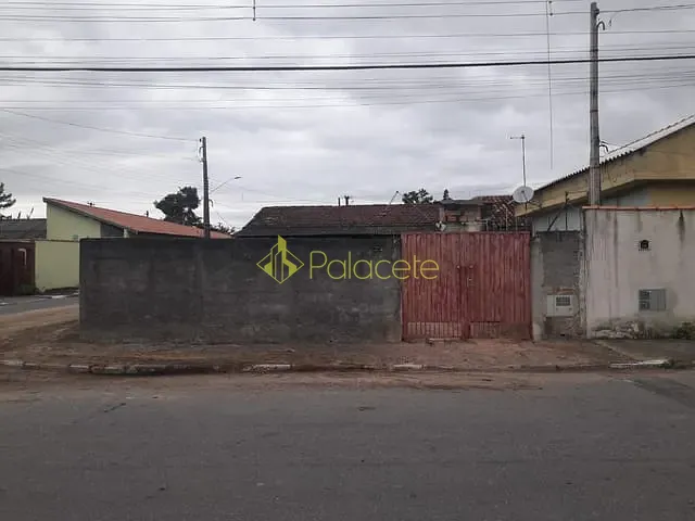 Terreno à venda, no bairro Vila São Benedito em Pindamonhangaba