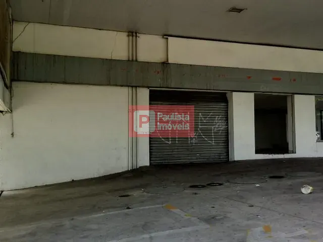 Terreno com 890m², à venda, no bairro Interlagos em São Paulo