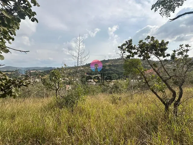 Terreno com 360m², à venda, no bairro Vianinha (Melo Viana) em Esmeraldas