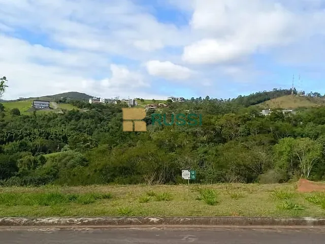 Terreno com 1000m², à venda, no bairro Canaã em Jambeiro
