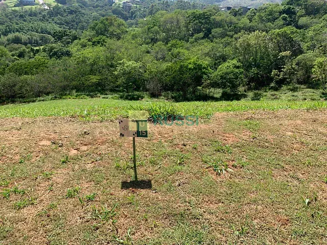Terreno com 1000m², à venda, no bairro Canaã em Jambeiro